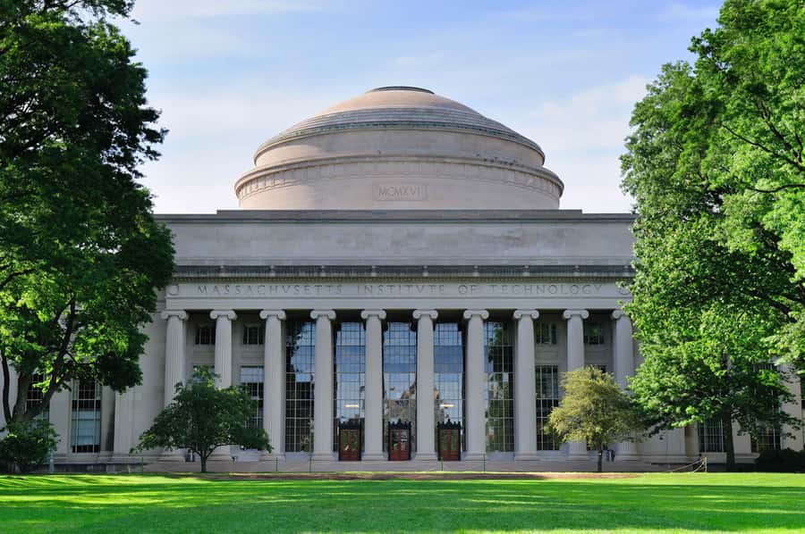 Cambridge, Massachusetts: MIT and Harvard Walking Tour - MIT on Foot: From Media Lab Science to the Dome Photo