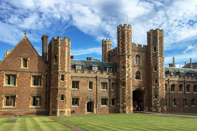 Cambridge University Walking Tour - Why the Round Church Visitor Centre sets the tone