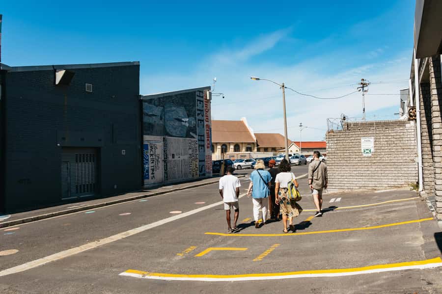 Cape Town: Street Art Walking Tour in Woodstock - What to bring and how to plan your day around it