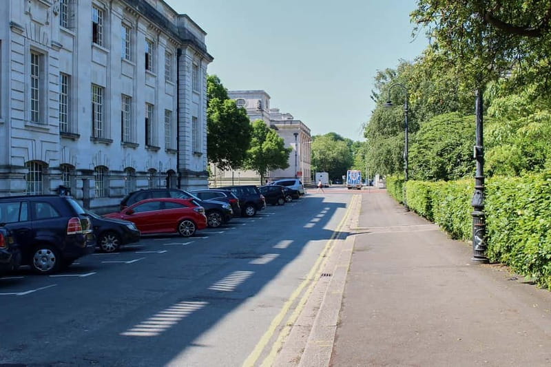 Cardiff: Doctor Who City Walking Tour - Why Cardiff works so well as a Doctor Who set