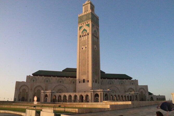 Casablanca and Morocco Shared Walking Tour with Licensed Guide - Starting at Sacred Heart Cathedral: a smart way to orient Casablanca