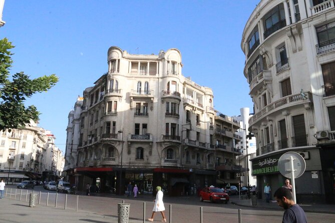 Casablanca and Morocco Shared Walking Tour with Licensed Guide - Parc de la Ligue Arabe and Mohammed V Square: the city’s public face