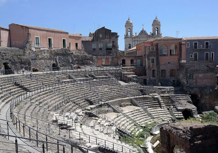 Catania: City Highlights Walking Tour - Via Crociferi and the “Walk-and-Learn” Streets Between Squares