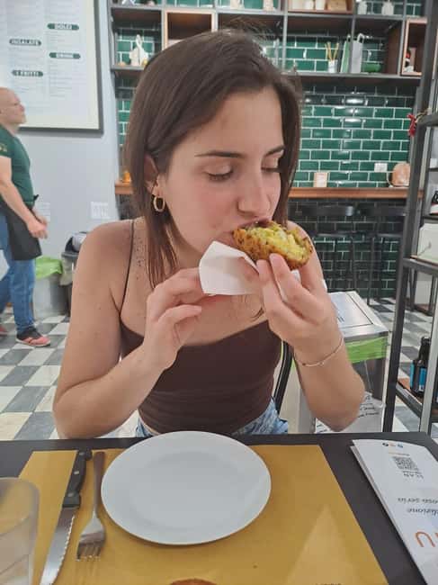 Catania: Street Food Guided Walking Tour - Catania Cathedral Area: Street Bites That Set the Tone