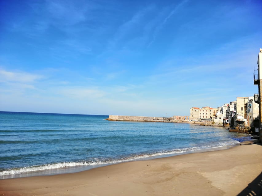 Cefalù: History and Legends Guided Walking Tour - The 10-minute viewpoint stop that sets the mood