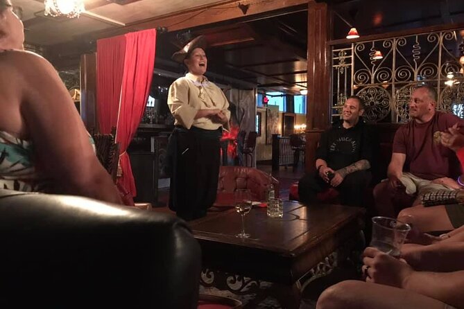 Charleston Haunted Booze and Boos Ghost Walking Tour - The guide factor: why people mention names like Vanna, Jo, and Blakely