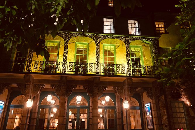 Charleston Haunted Booze and Boos Ghost Walking Tour - Should you book the Charleston Haunted Booze and Boos tour?