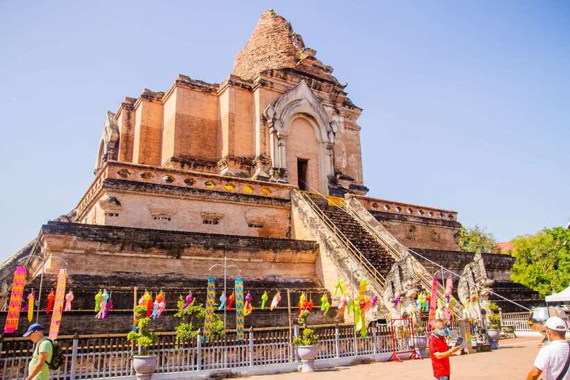 Chiang Mai: 3 Hour Old City and Temples Guided Walking Tour - Should You Book Chiang Mai’s 3-Hour Old City and Temples Guided Walk?