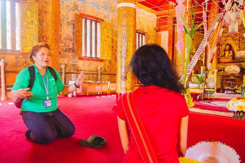 Chiang Mai: 3 Hour Old City and Temples Guided Walking Tour - What to Wear and Bring for Smooth Temple Visits