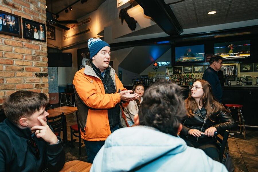 Chicago: Classic Food Walking Tour with Bike or Kayak Rental - If You Like This Style of Day, You’ll Love It