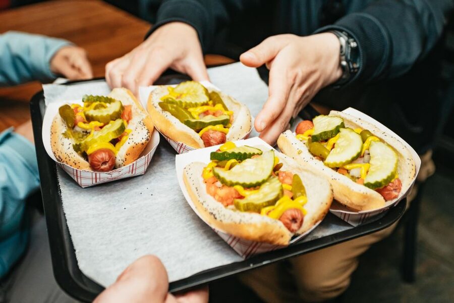 Chicago: Classic Food Walking Tour with Bike or Kayak Rental - The Downtown Route: Millennium Park, the Bean, Riverwalk, and More