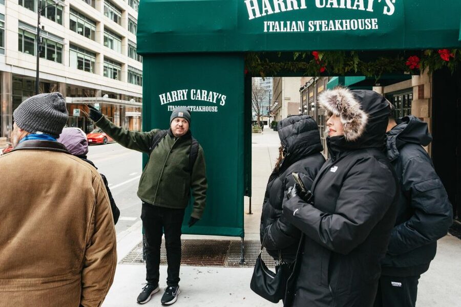 Chicago: Gangsters and Food Tasting Walking Tour - Key Highlights Worth Showing Up For