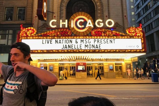 Chicago: Gangsters and Ghosts Walking Tour - Stop-by-stop in the Loop: where prohibition fear really took hold