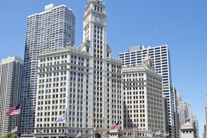 Chicago Walking Tour: Historic Treasures of Chicago - Chicago Cultural Center Ending: Exterior Plus Interior Payoff