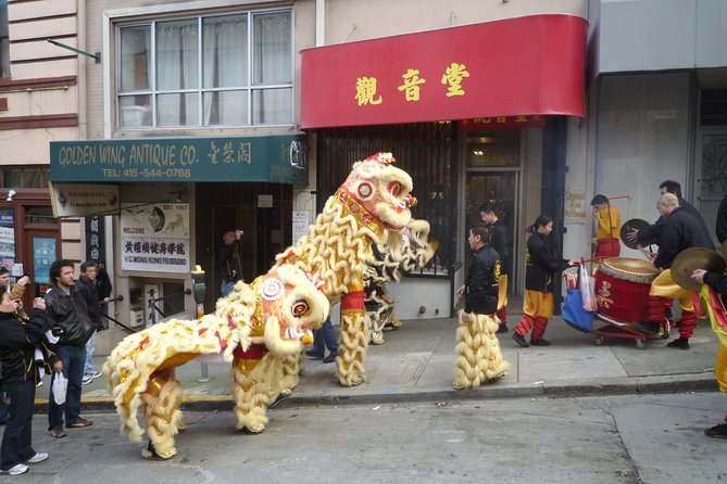 Chinatown Walking Tour: Food, History & Flavor - Tea tasting at a family-run shop: customs and flavors in real time
