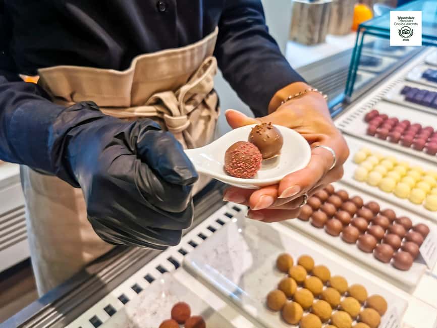 Chocolate Flavors Walking Tour of Geneva - Getting started at Quai des Bergues: where the sweet walk begins