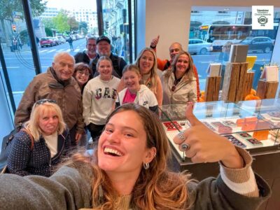 Chocolate Flavors Walking Tour of Geneva - Old Town Geneva + chocolatiers: tasting as your city orientation