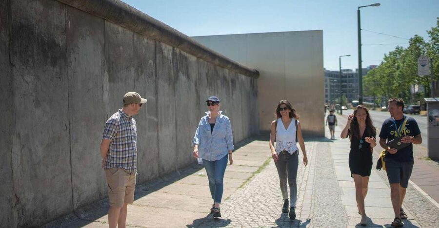 Cold War, Berlin Wall, Spies and the East Side Gallery - Tränenpalast: why this stop fits the whole Cold War theme
