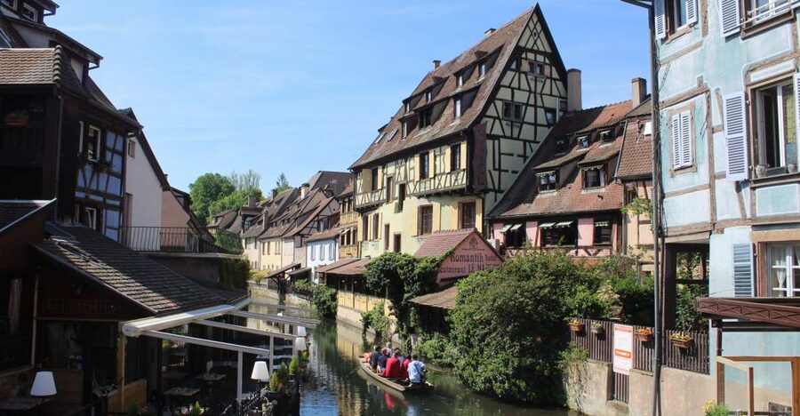 Colmar: Highlights Walking Tour and Wine Tasting - The walking route: Renaissance dwellings to Gothic sanctuaries