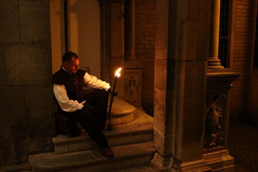 Cologne: Night Watchman Old Town Walking Tour - Key things I’d plan around
