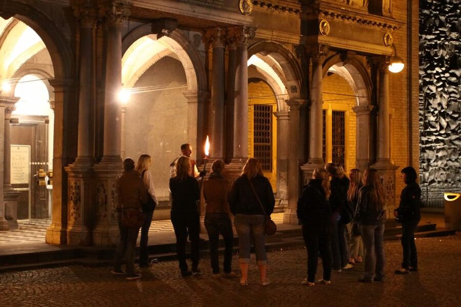 Cologne: Night Watchman Old Town Walking Tour - Price and value: why €18 can be a bargain for 90 minutes