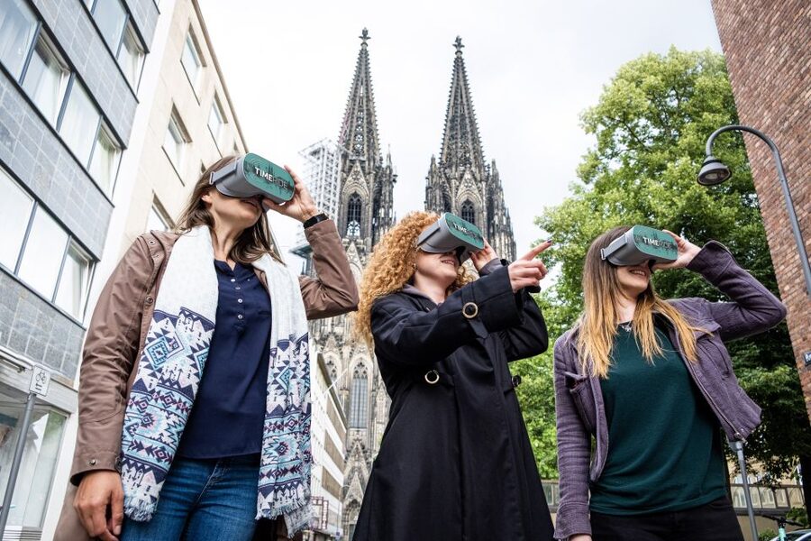 Cologne: Old Town Virtual Reality Walking Tour - Key takeaways before you go