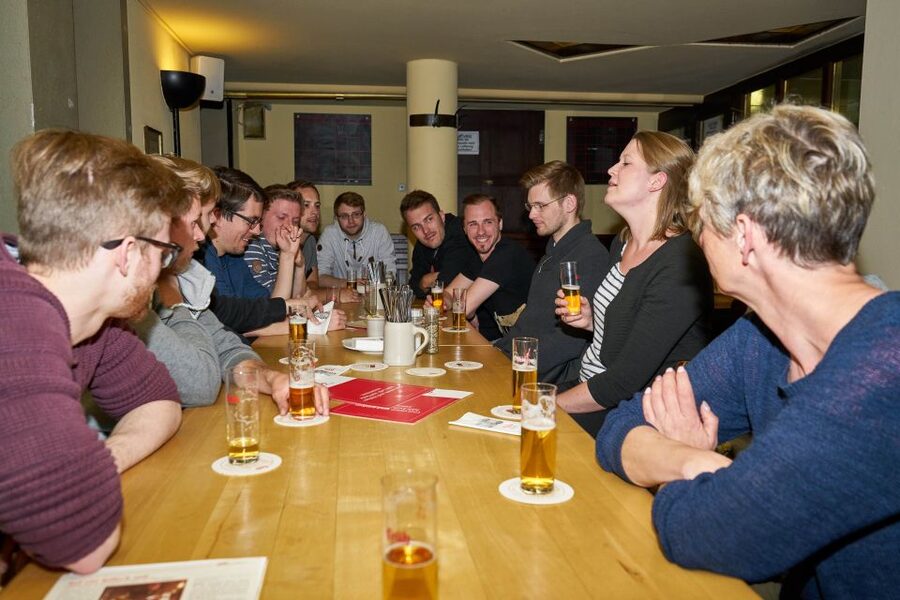 Cologne: Südstadt Guided Foodie Walking Tour - Brewery stop in Cologne: the traditional snack moment that ties it together