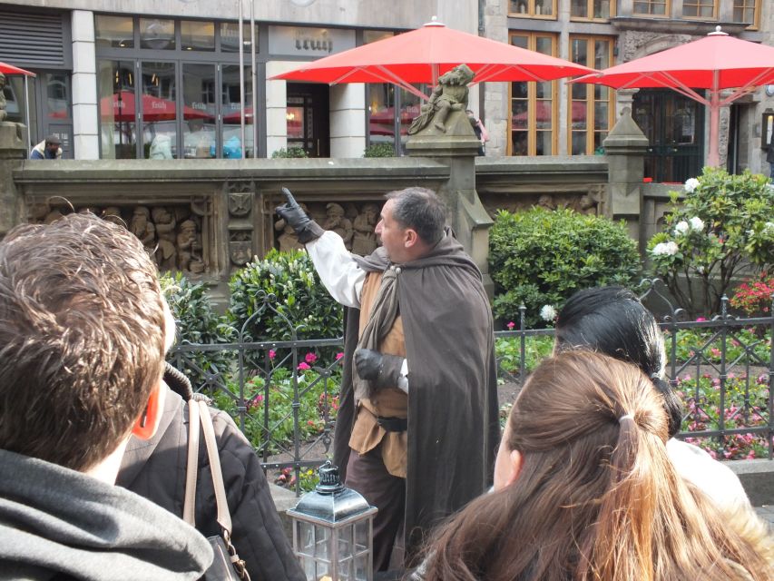 Cologne: The Night Watchman Old Town Walking Tour in German - Where you meet (and the one detail you must get right)