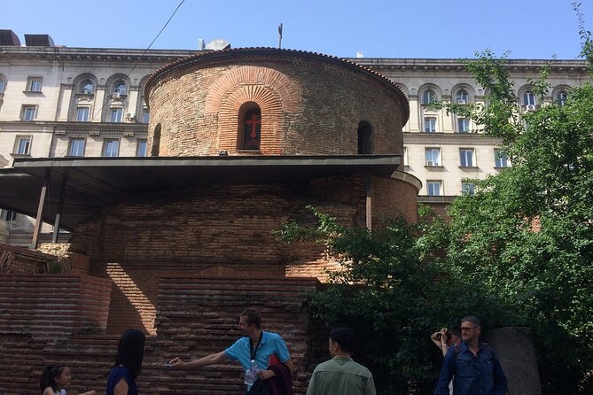 Communist Walking Tour of Sofia - Stop 3: St. Parascheva (the Old St. Petka) church and religion under pressure