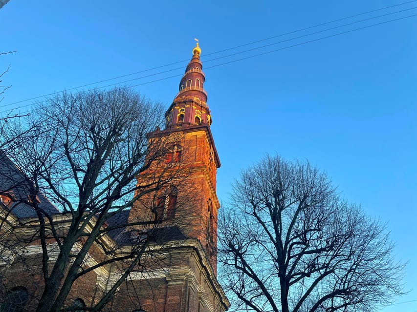 Copenhagen: Christiania & Christianshavn Guided Walking Tour - Who this guided walk is best for