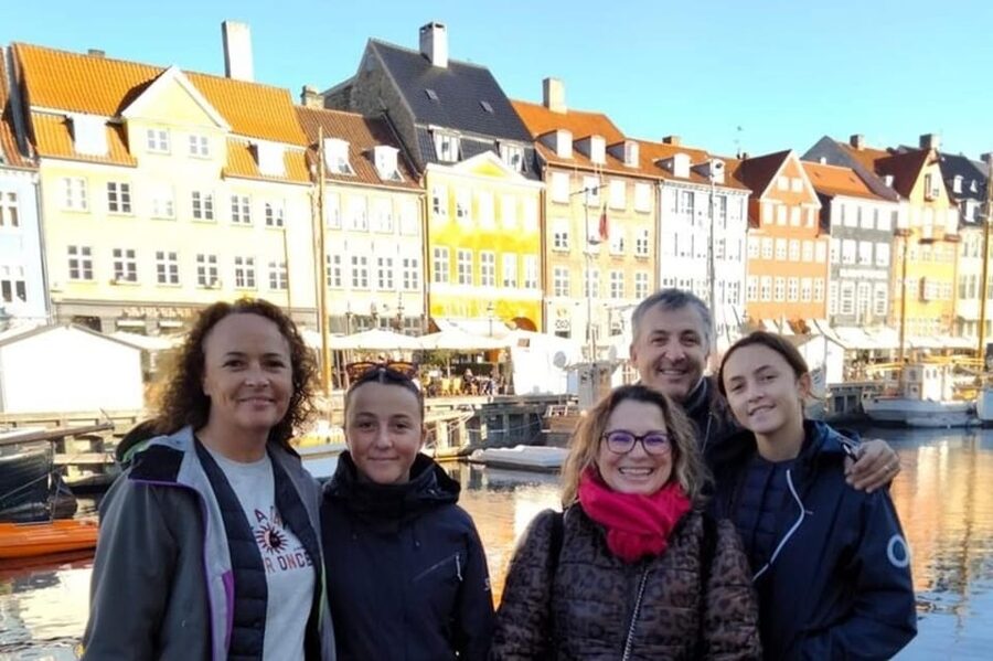 Copenhagen: City Highlights Walking Tour With Local Guide - Amalienborg Palace: Royal Guards, Insider Stories, and Daisy’s Game