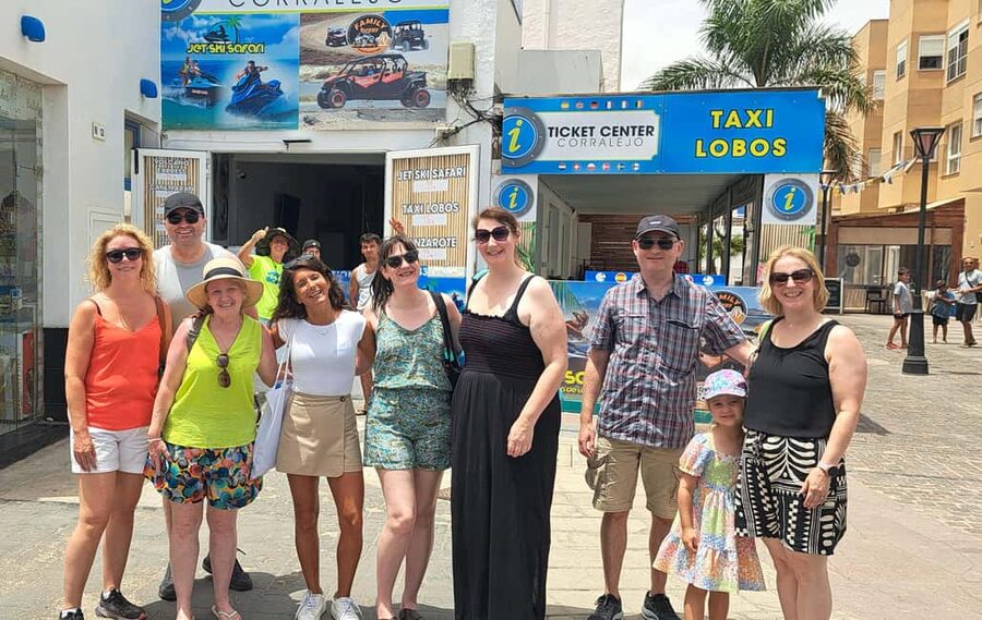 Corralejo: Walking tour with tastings of local products - Old town streets to the port: where the walking turns into a story