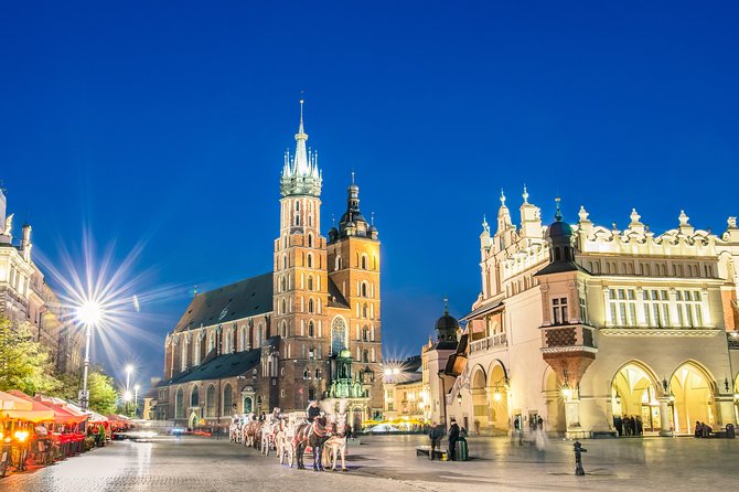 Creepy Krakow City Walking Tour - Main Square at Night: History, Urban Legends, and Real-World Atmosphere