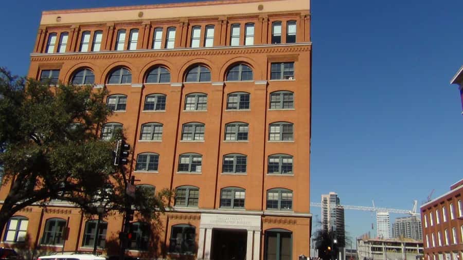 Dallas: JFK Assassination Highlights Walking Tour - The Sixth Floor Museum pass-by: planning around what you can actually enter