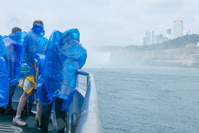 Daredevil Walking Tour with Maid of the Mist Boat Ride - The Little Extras That Add Real Value
