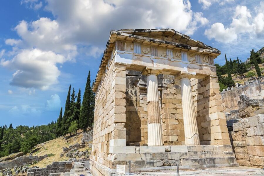 Delphi Guided Walking Tour and Admission Ticket - Getting oriented at the archaeological site (and why it matters)