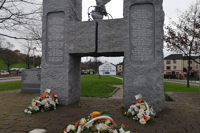 Derry City: The Bloody Sunday Story Walking Tour - Meeting outside the Museum of Free Derry: get your bearings fast