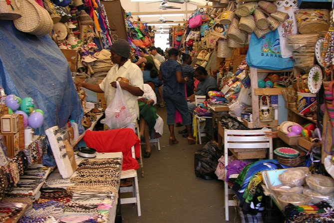Dilly Dally Walking Tour of Nassau Attractions - Key things that make this Nassau tour worth your time