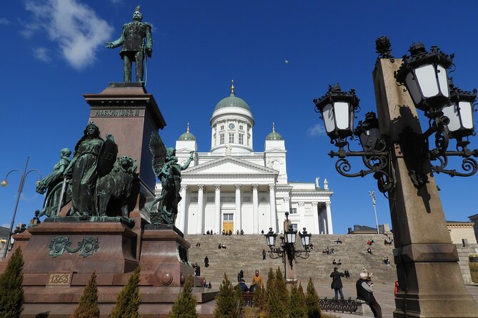 Discover Helsinki - Tip-based Tour by RED UMBRELLA - 2026 - Uspenski Cathedral: golden domes and a stop made for photos