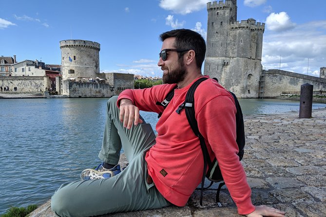 Discover La Rochelle: Discovery Walking Tour of La Rochelle - Chain Tower, Lantern Tower, and Saint Nicholas: tower views without ticket hassle