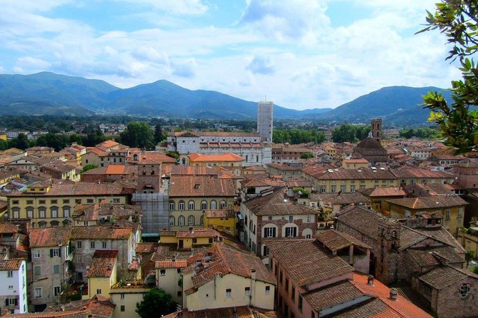 Discover Lucca’s Secrets on a Guided Walking Tour - Key things to know before you go