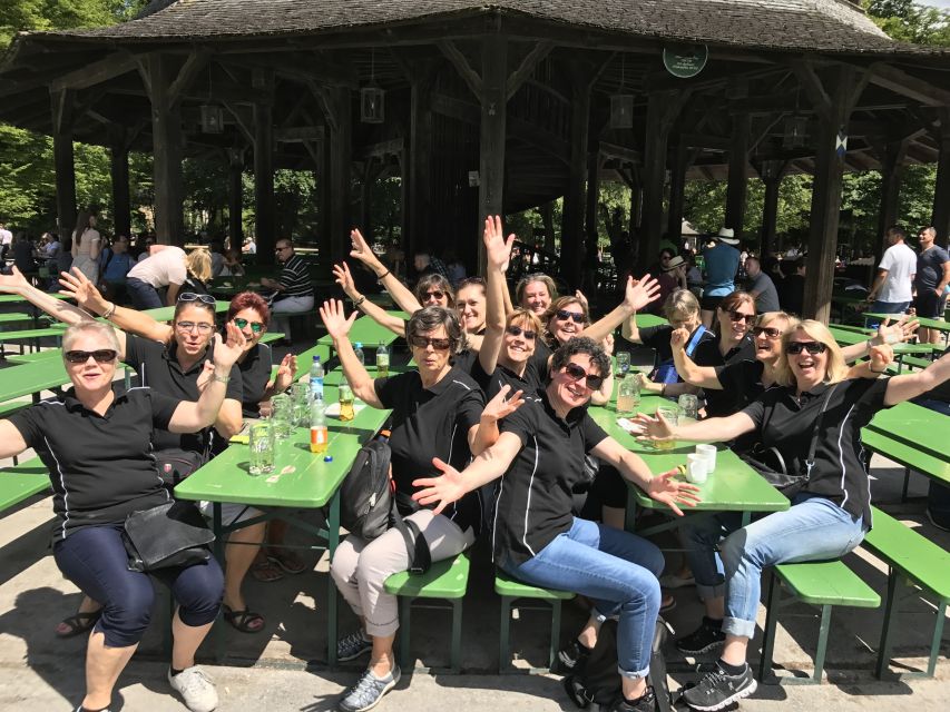 Discover Munich 2-Hour Small Group Walking Tour - Marienplatz and the Rathaus-Glockenspiel Moment
