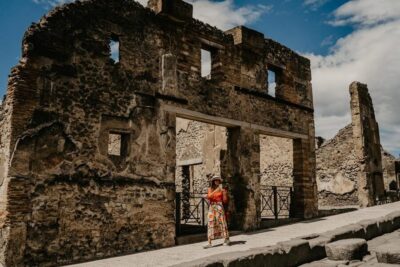 Discover Pompeii: French Walking Tour of the Buried City - The 2-hour Pompeii walk that turns ruins into a story