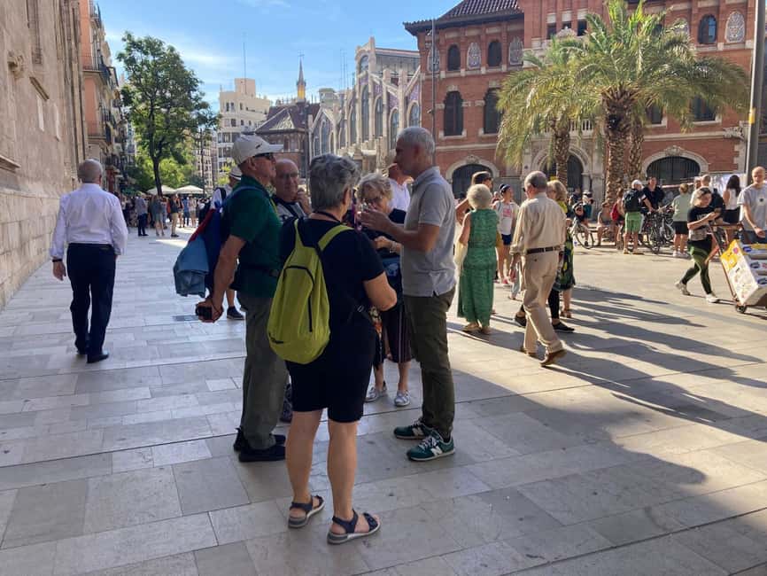 Discover Valencia: Guided Walking Tour - Quick hits before you go