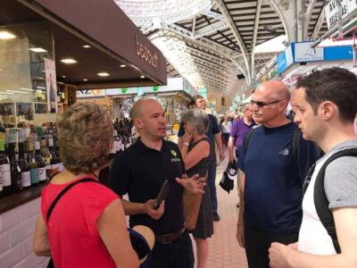 Discover Valencia: Guided Walking Tour - Where you start at Plaça de la Companyia (and how not to lose time)