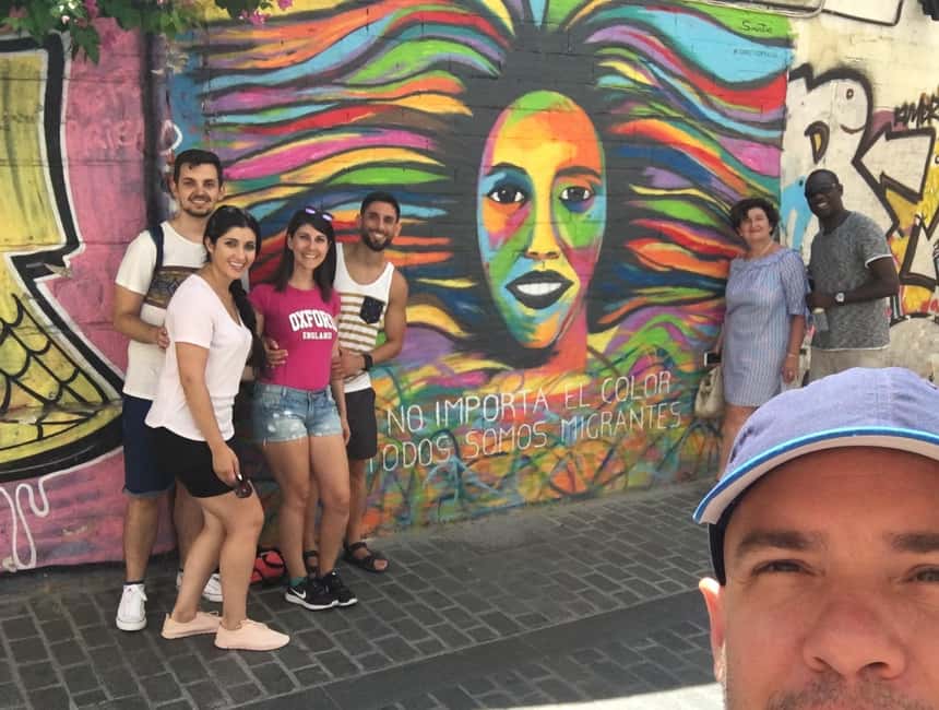 Discover Valencia: Guided Walking Tour - Torres de Serranos: city gates and the mindset of defense