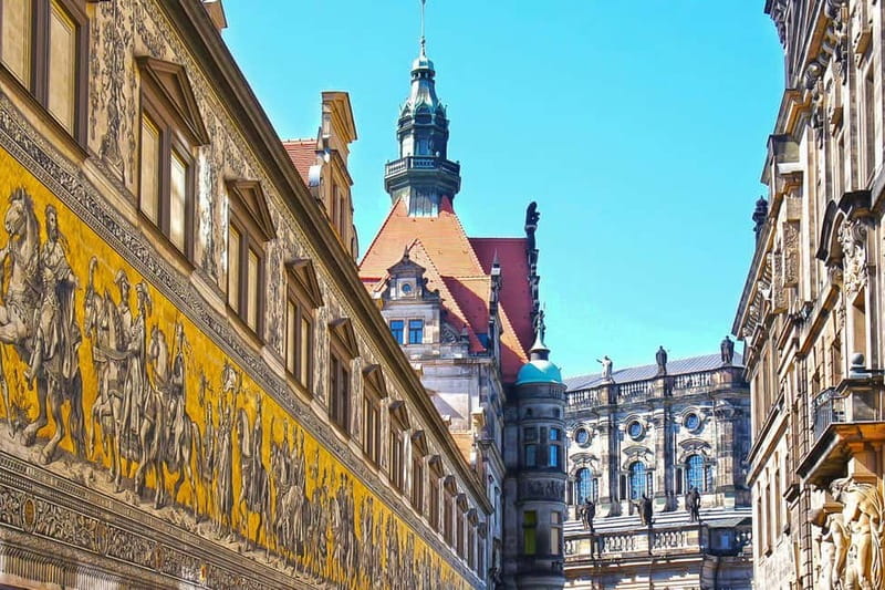 Dresden: City & Semperoper Guided Walking Tour - Dresden Castle viewpoints and what you actually get inside