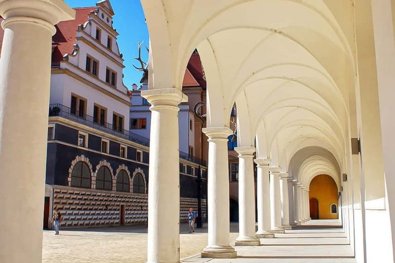 Dresden: City & Semperoper Guided Walking Tour - The Zwinger gardens: royal spectacle in a walkable package