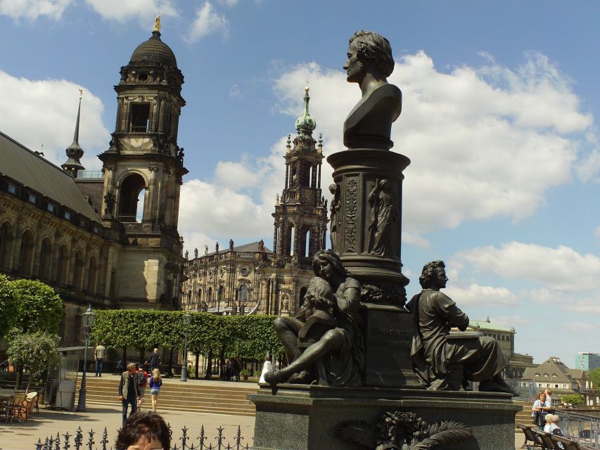 Dresden: Complete Walking Tour with Frauenkirche Visit - The Guide Makes the Difference (Dagmar Renger)