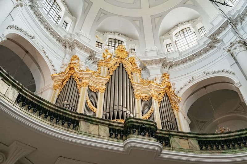 Dresden: Guided Walking Tour and Chocolate Museum Ticket - Timing Tips: Museum Hours and the 4 PM Tour Detail